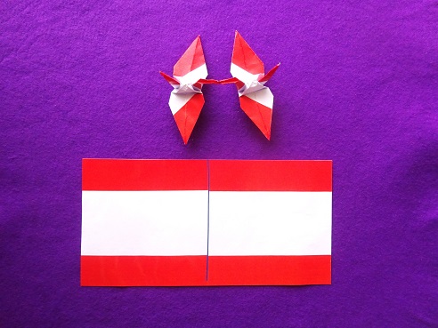 紅白の折り鶴「夫婦鶴の連鶴」